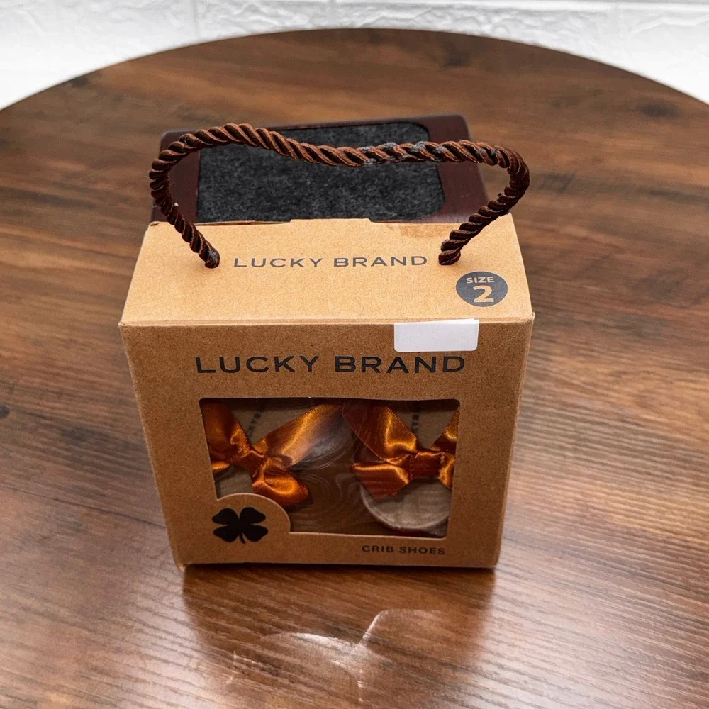 ⁠NWT Lucky Brand Baby Girl Crib Shoes Size 2 (3-6M) Cognac Bow Mary Jane NIB⁠